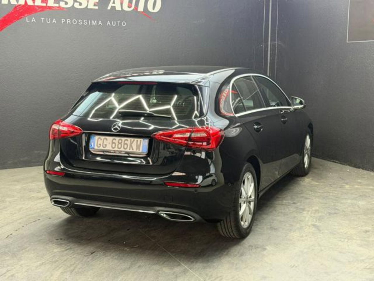 Mercedes-Benz Classe A 160 Sport (4)