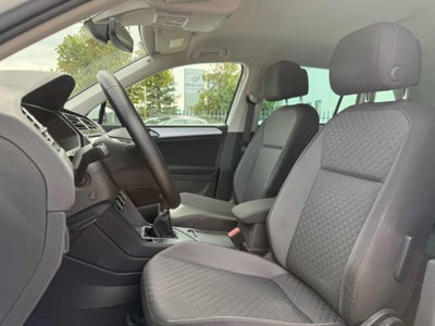 Volkswagen Tiguan 1.6 TDI SCR Business BlueMotion Technology (20)