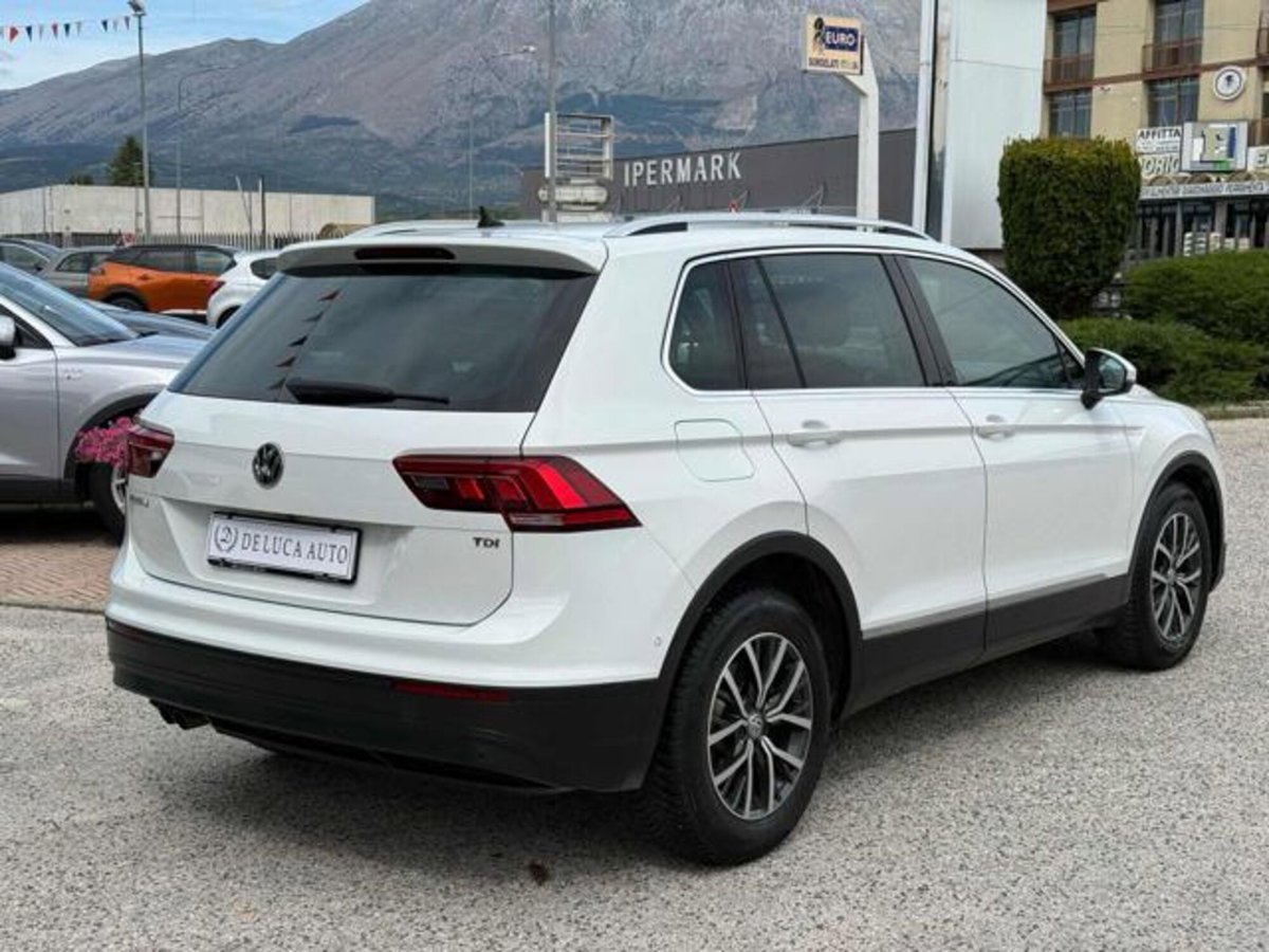 Volkswagen Tiguan 1.6 TDI SCR Business BlueMotion Technology (5)