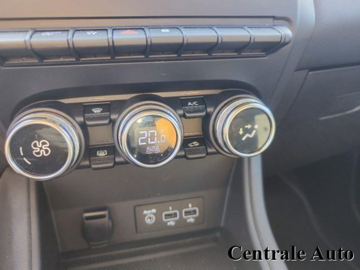 Renault Captur TCe 90 CV Techno (13)