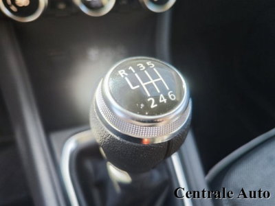 Renault Captur TCe 90 CV Techno (16)