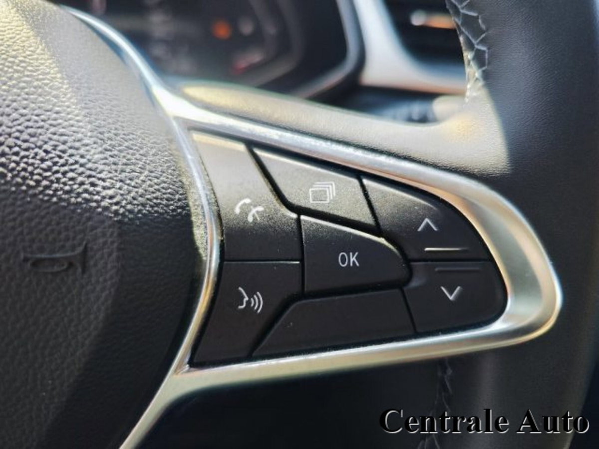 Renault Captur TCe 90 CV Techno (18)