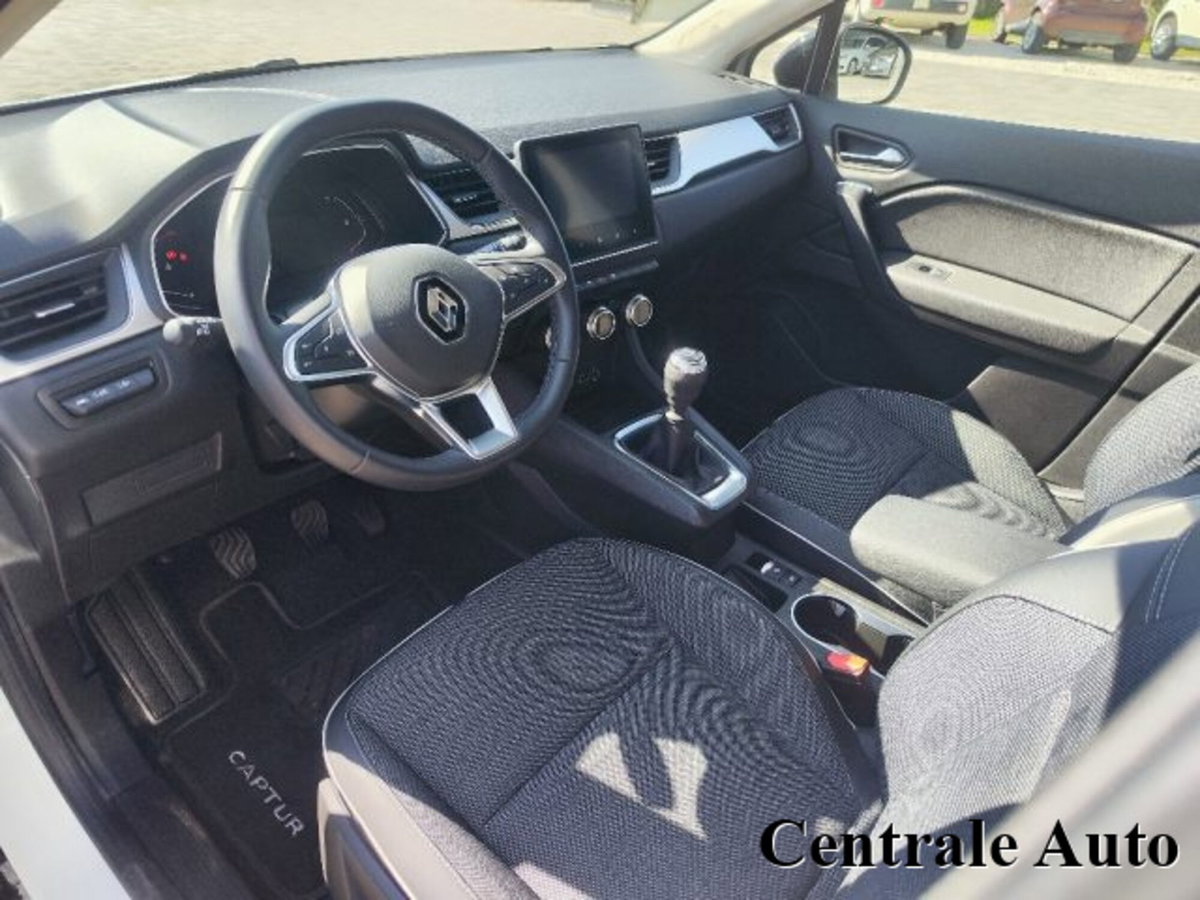 Renault Captur TCe 90 CV Techno (9)