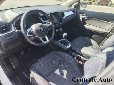 Renault Captur TCe 90 CV Techno (9)