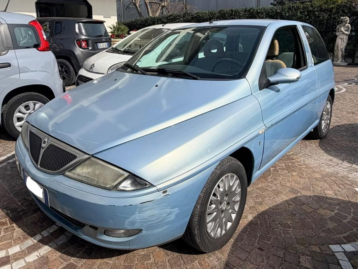 Lancia Y cat ECVT LS (5)