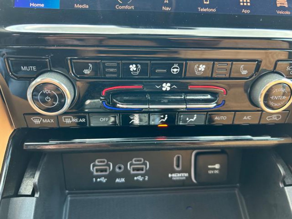 Jeep Grand Cherokee 2.0 PHEV ATX 4xe Summit Reserve (13)