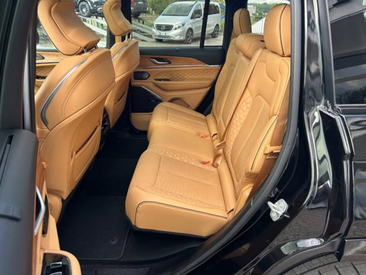 Jeep Grand Cherokee 2.0 PHEV ATX 4xe Summit Reserve (7)