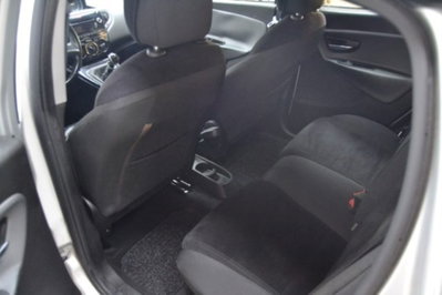 Lancia Ypsilon 0.9 TwinAir 85 CV 5 porte S&S DFN Platinum (10)