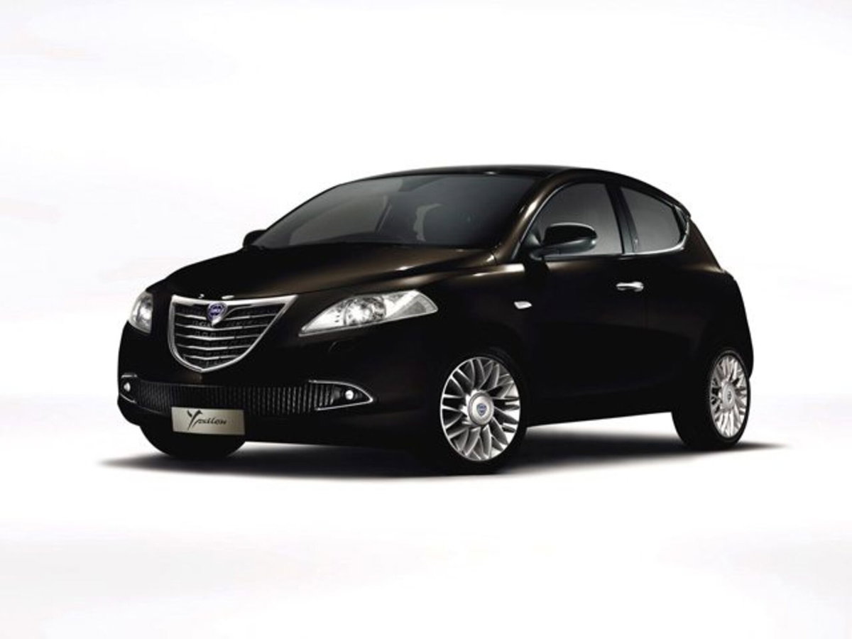 Lancia Ypsilon 0.9 TwinAir 85 CV 5 porte S&S DFN Platinum (16)