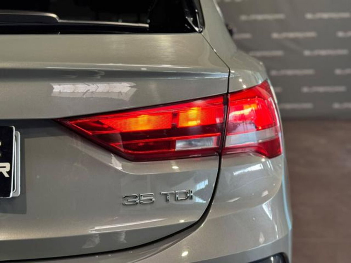 Audi Q3 Sportback 35 TDI quattro S tronic S line edition (6)