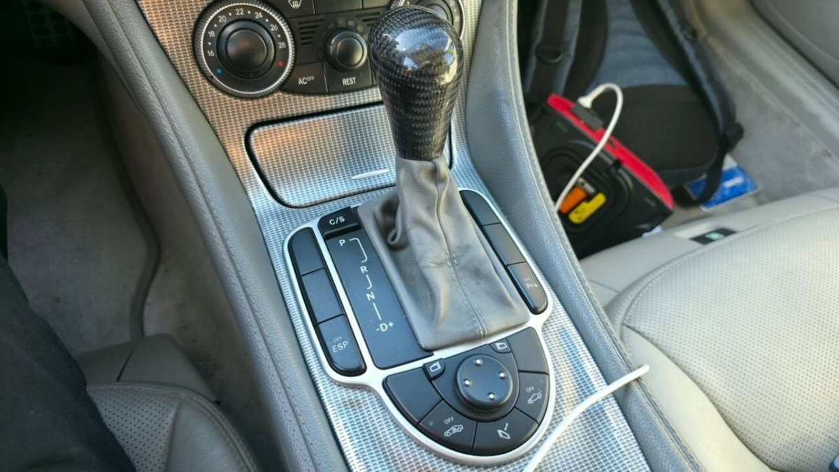 Mercedes-Benz SL 350 cat AMG Line (10)