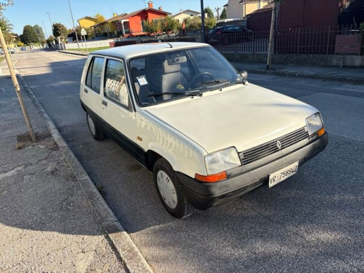 Renault 5 5 porte Superfive