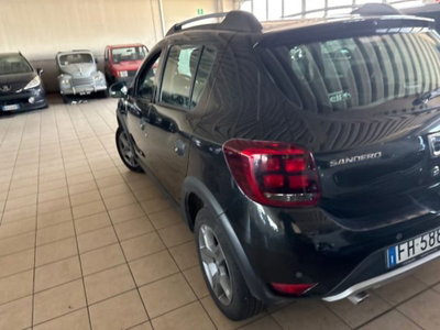 Dacia Sandero Stepway 1.5 Blue dCi 95CV 15th Anniversary (2)