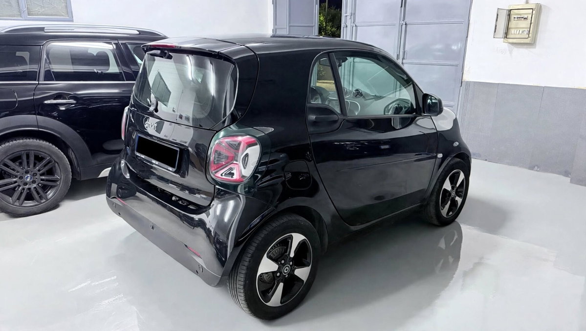 smart Fortwo EQ Prime Nightsky (4)