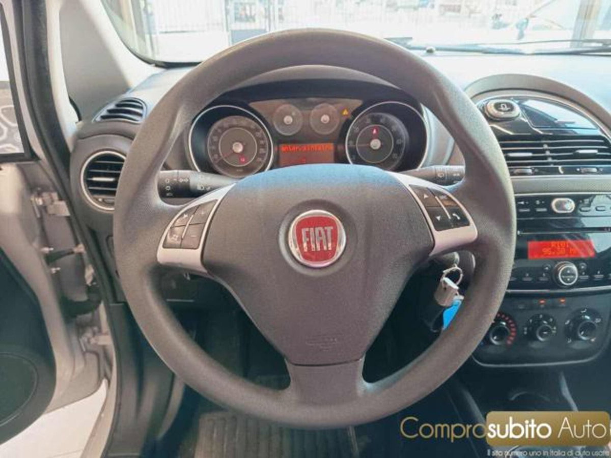 Fiat Punto Evo 1.3 Mjt 75 CV 5 porte Active (15)