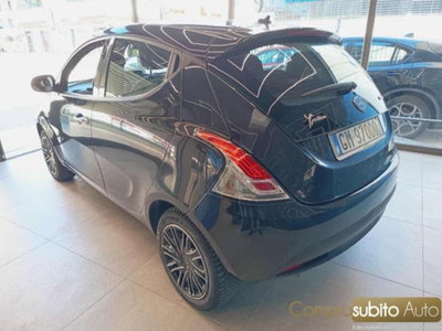 Lancia Ypsilon 1.0 FireFly 5 porte S&S Hybrid Gold Plus (4)