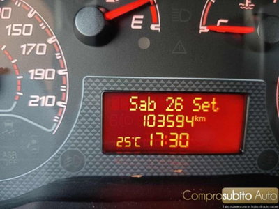Fiat Fiorino 1.3 MJT 80CV Combinato (18)