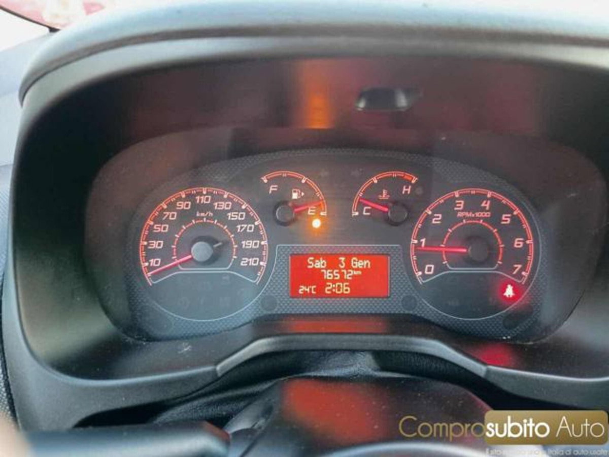 Fiat Fiorino 1.3 MJT 80CV Combinato (17)