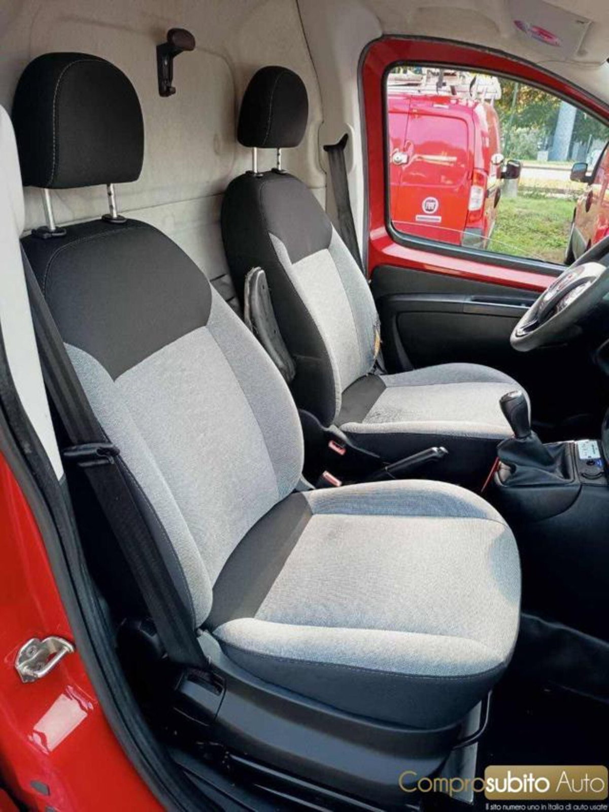 Fiat Fiorino 1.3 MJT 80CV Combinato (14)