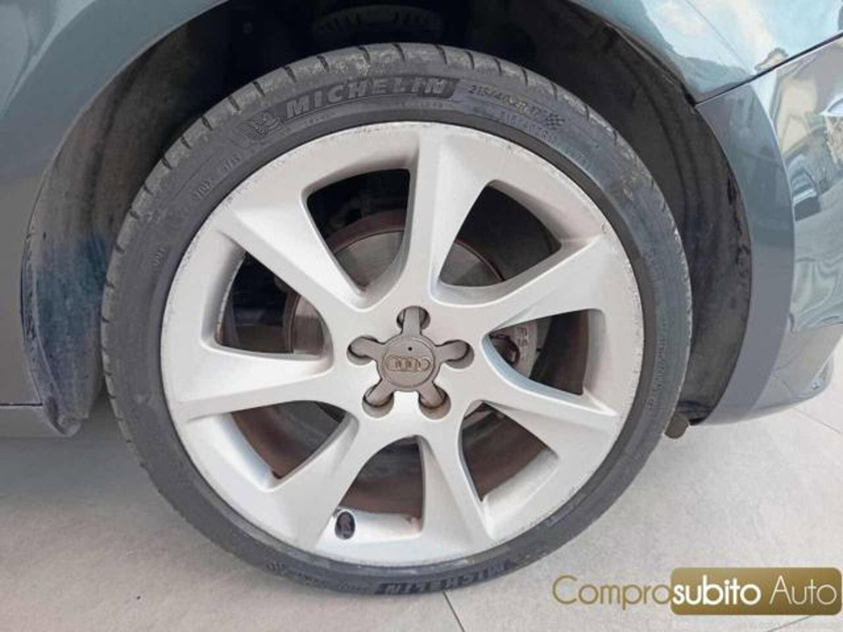 Audi A1 Sportback 1.6 TDI S tronic S line edition plus (14)