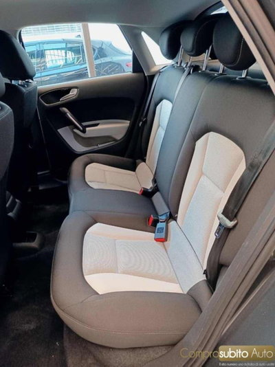 Audi A1 Sportback 1.6 TDI S tronic S line edition plus (20)