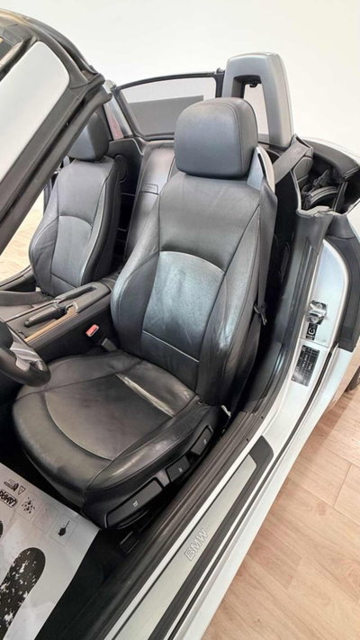BMW Z4 Cabrio Z4 2.5i cat Roadster (11)
