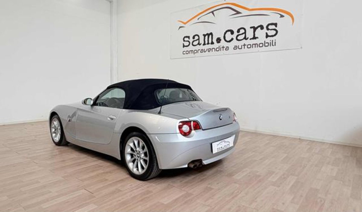 BMW Z4 Cabrio Z4 2.5i cat Roadster (3)