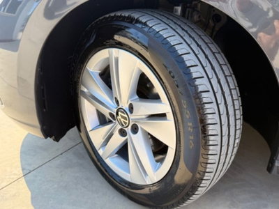 Volkswagen Golf 2.0 TDI 150 CV DSG SCR R-Line (11)