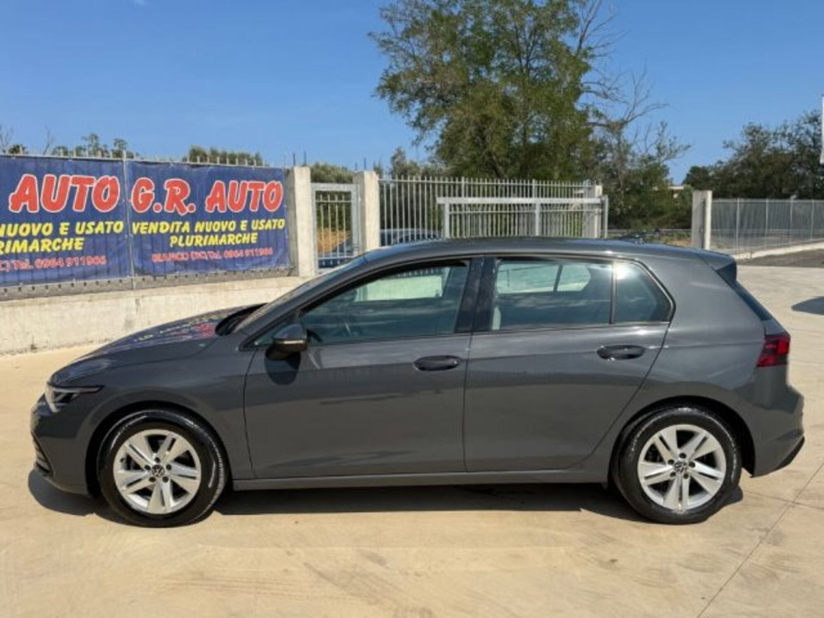 Volkswagen Golf 2.0 TDI 150 CV DSG SCR R-Line (6)
