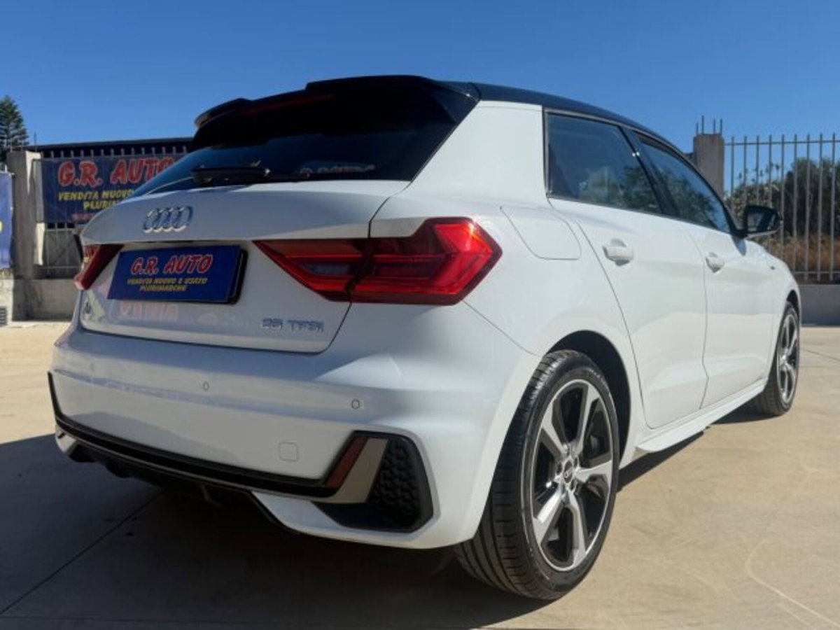 Audi A1 Sportback 25 TFSI S line edition (8)