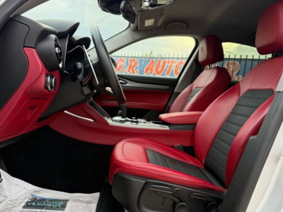 Alfa Romeo Stelvio Stelvio 2.2 Turbodiesel 190 CV AT8 Q4 Sprint (17)