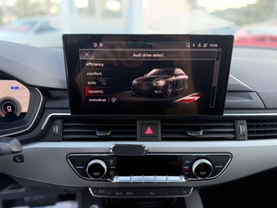 Audi A4 35 TDI/163 CV S tronic S line edition (17)
