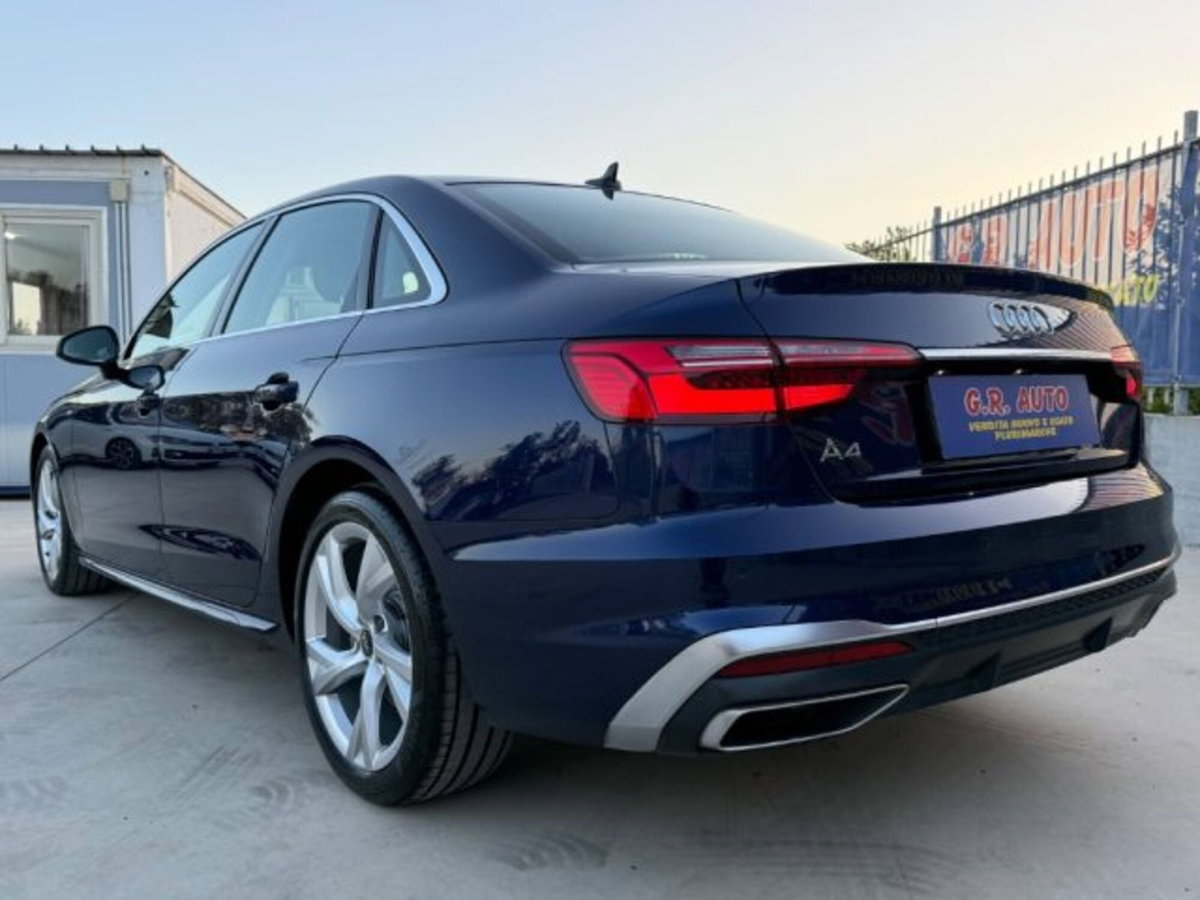 Audi A4 35 TDI/163 CV S tronic S line edition (7)