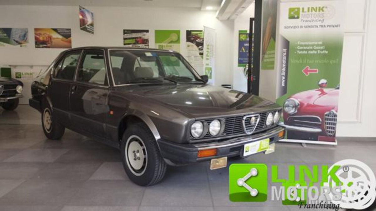 Alfa Romeo Alfetta 2.0 (3)