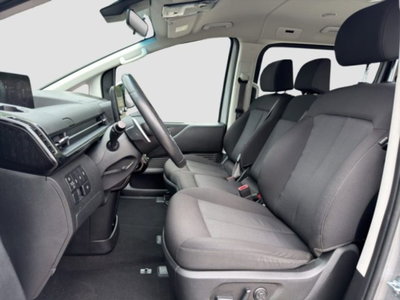 Hyundai Staria 2.2 2wd auto (10)