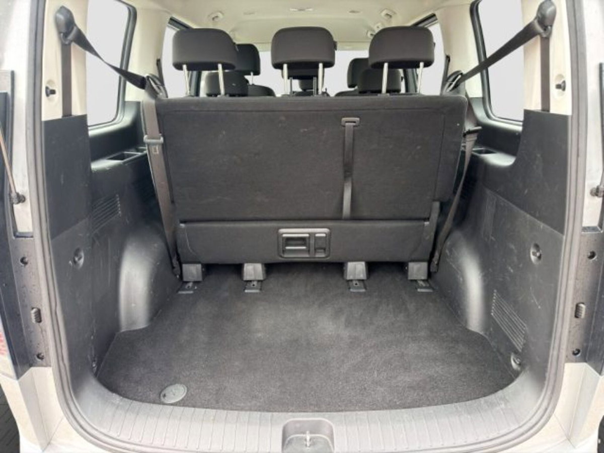 Hyundai Staria 2.2 2wd auto (15)