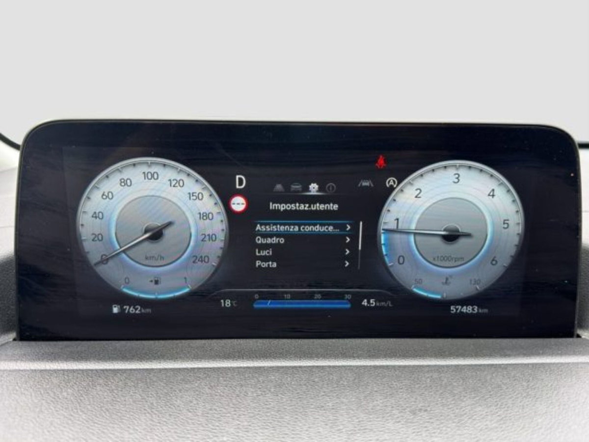 Hyundai Staria 2.2 2wd auto (16)