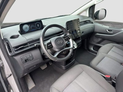 Hyundai Staria 2.2 2wd auto (9)