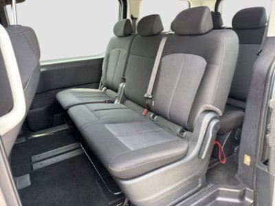 Hyundai Staria 2.2 2wd auto (11)