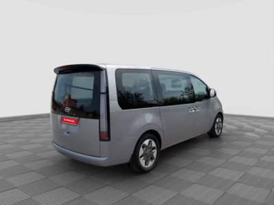 Hyundai Staria 2.2 2wd auto (5)