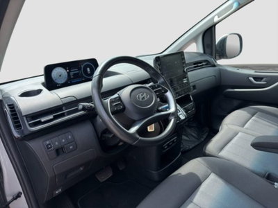 Hyundai Staria 2.2 2wd auto (9)