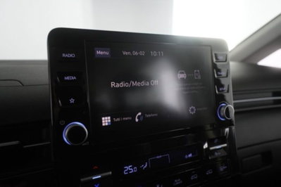 Hyundai Staria 2.2 2wd auto (19)