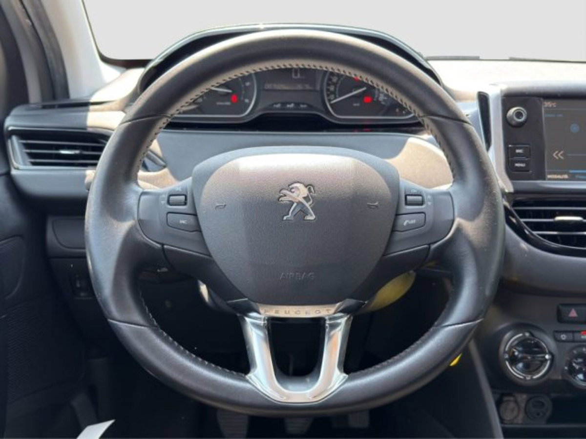 Peugeot 208 75 5 porte Active (13)