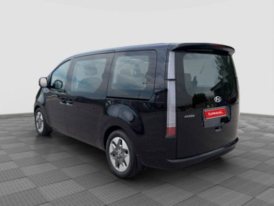Hyundai Staria 2.2 2wd auto (3)
