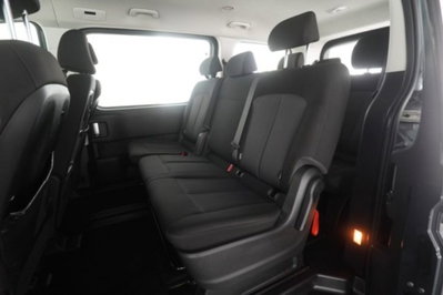 Hyundai Staria 2.2 2wd auto (11)