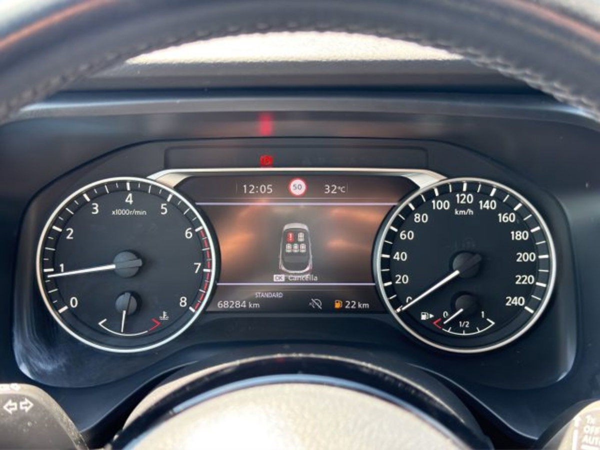 Nissan Qashqai MHEV 140 CV N-Style (15)