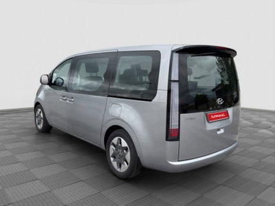 Hyundai Staria 2.2 2wd auto (3)