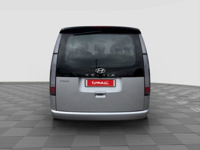 Hyundai Staria 2.2 2wd auto (4)