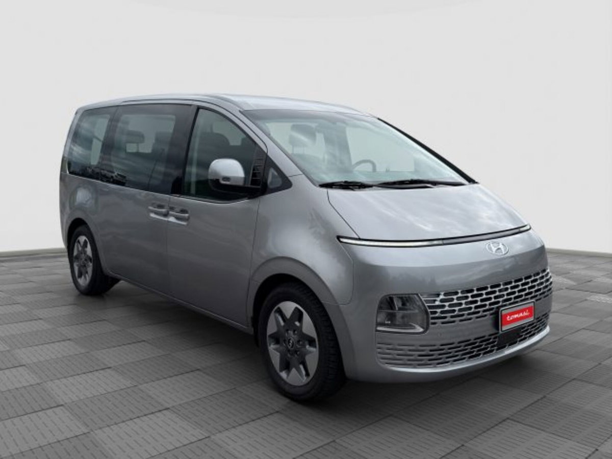 Hyundai Staria 2.2 2wd auto (7)
