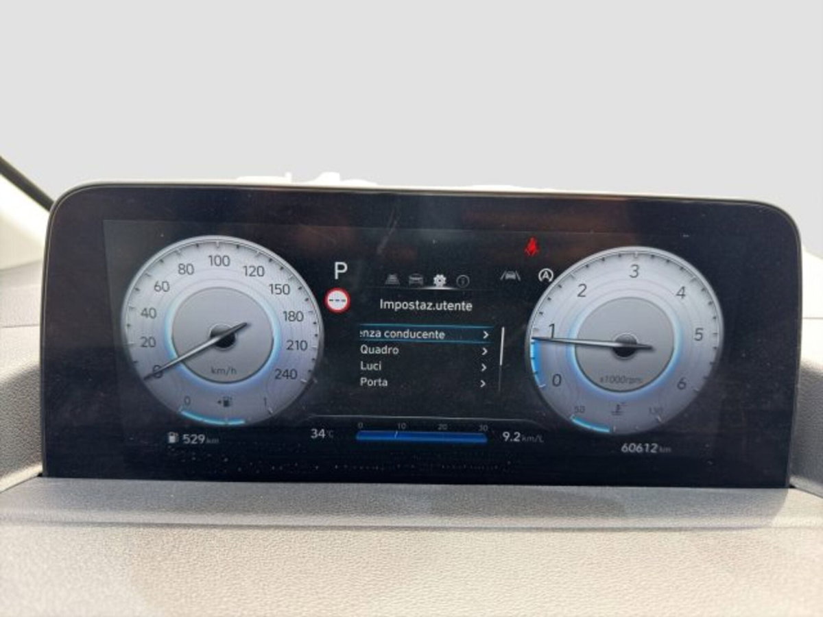 Hyundai Staria 2.2 2wd auto (16)